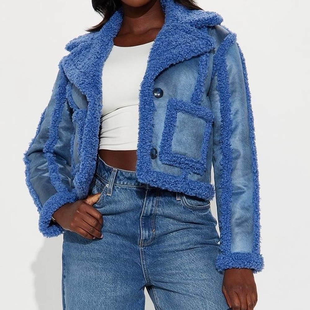 Blue Shearling woman’s coat